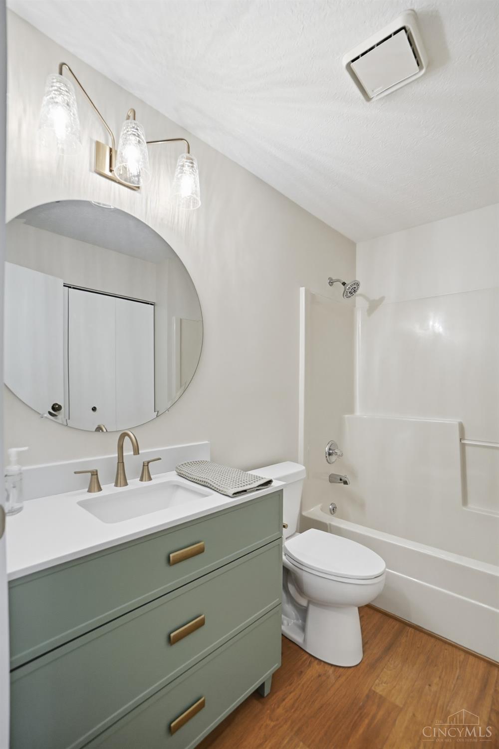 5160 Old Oak Trail 25