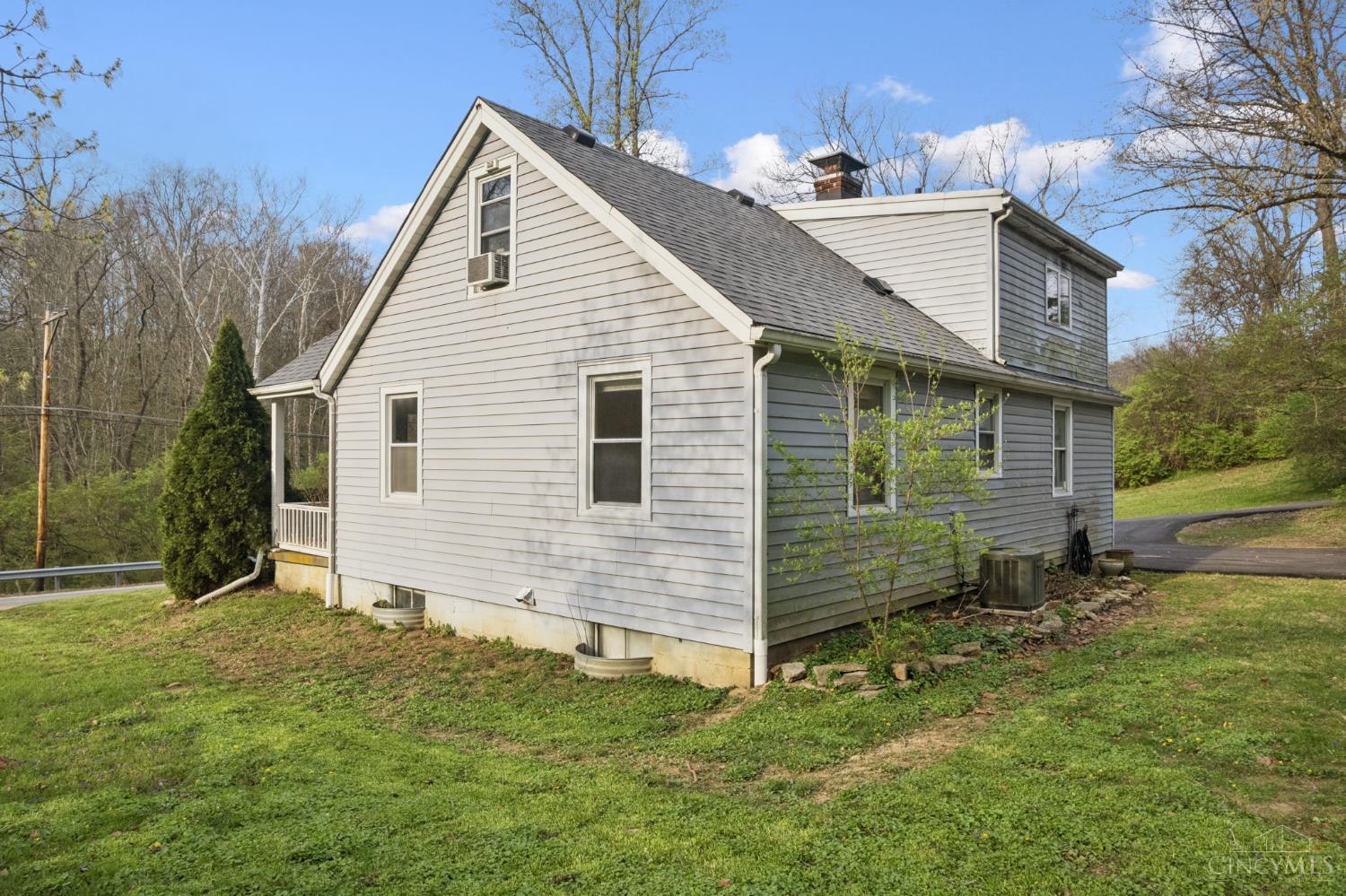7734 Forest Road