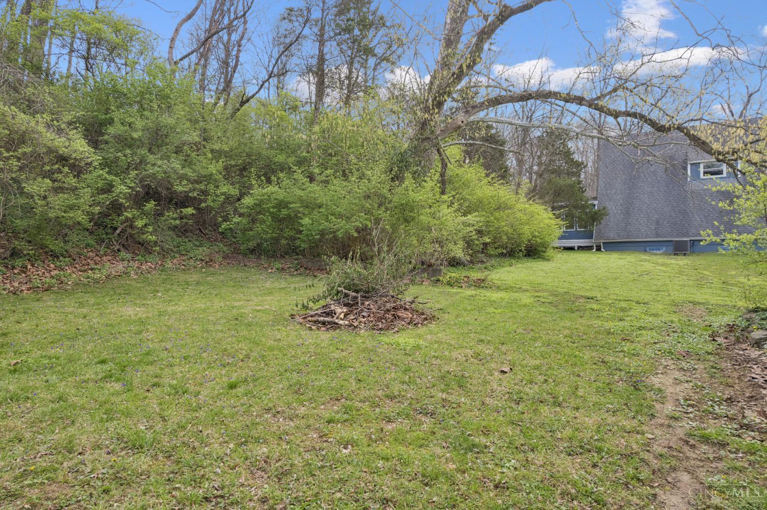 7734 Forest Road