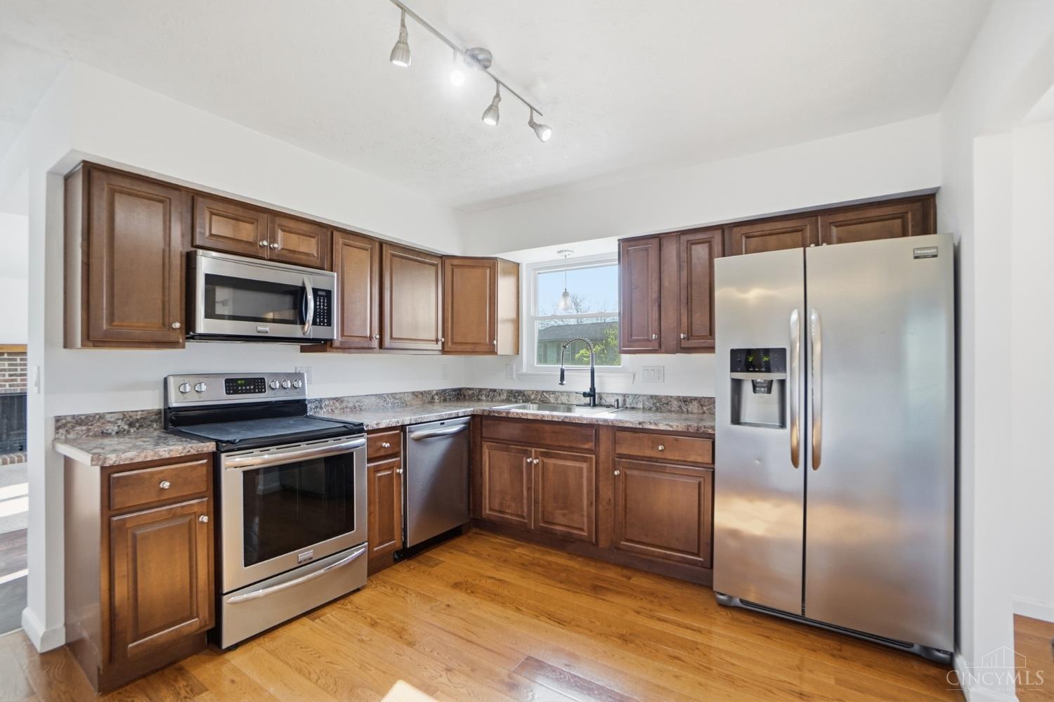 215 Jefferson Court