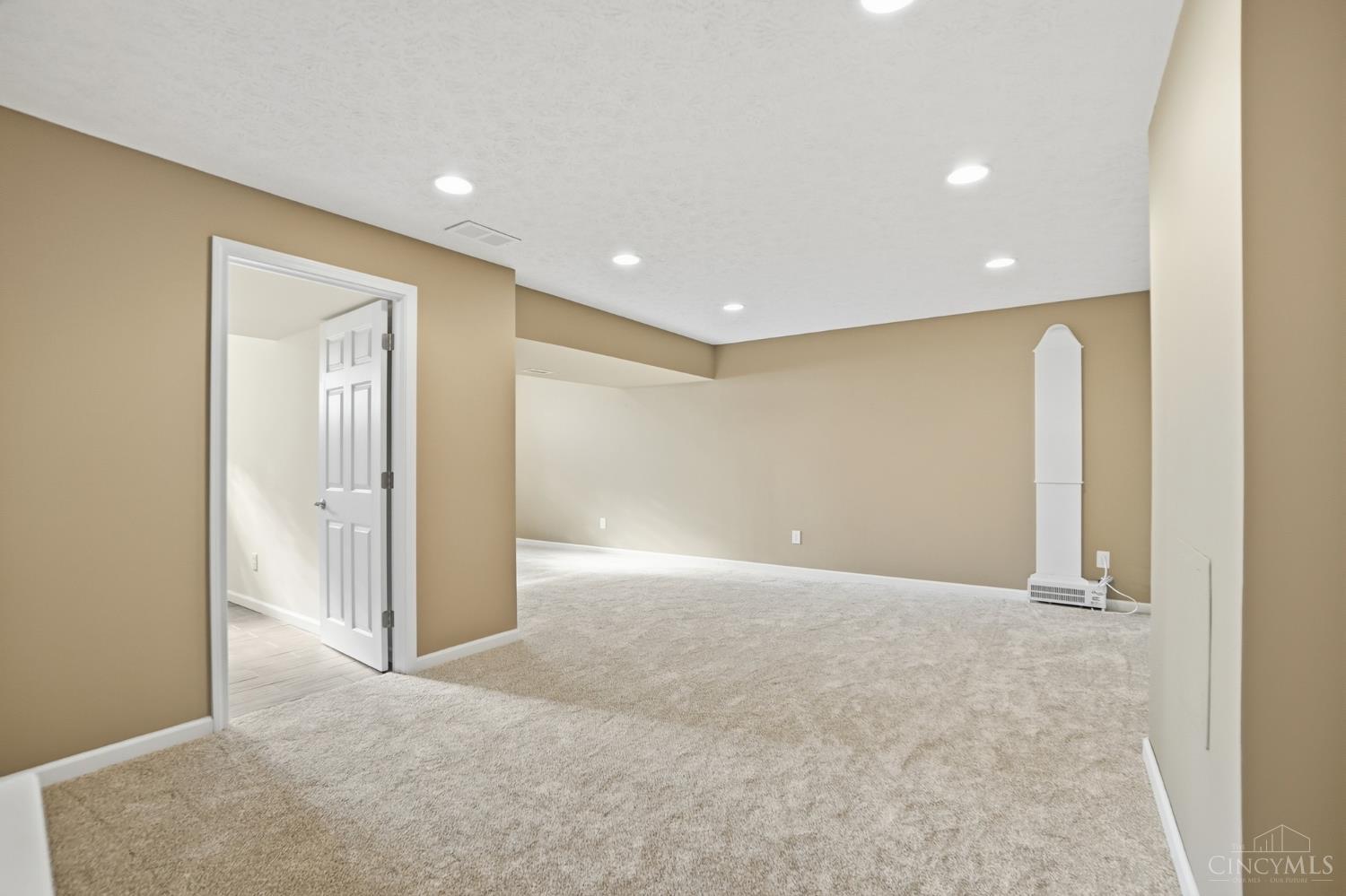 215 Jefferson Court