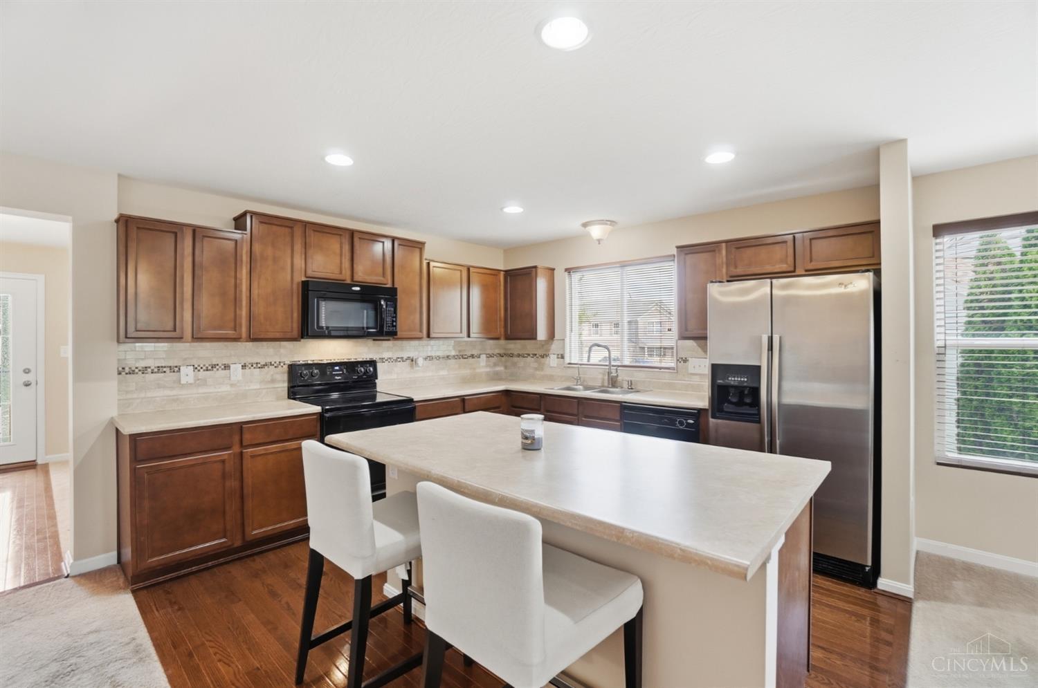 5670 Beechtree Lane