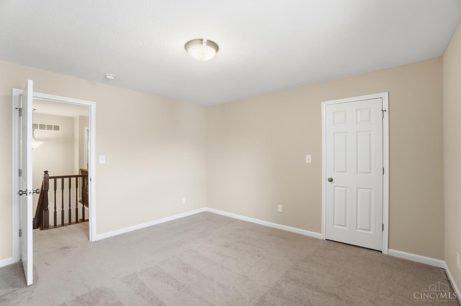 5670 Beechtree Lane
