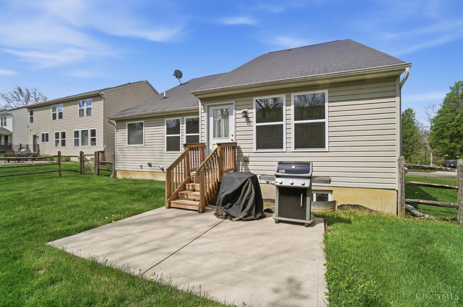 5670 Beechtree Lane