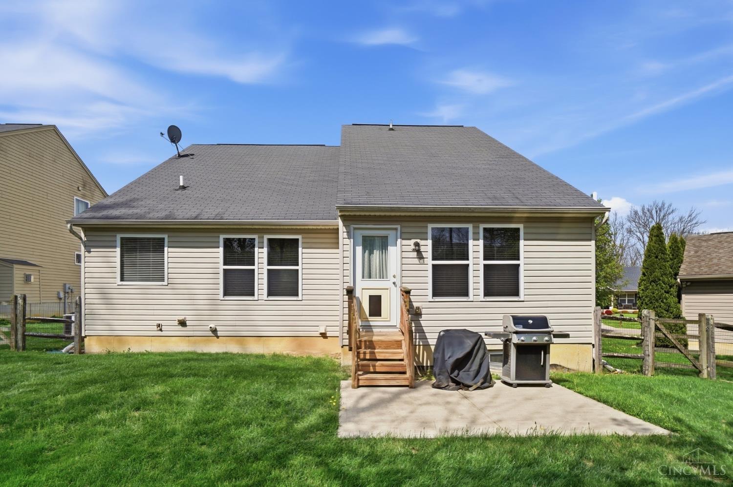 5670 Beechtree Lane