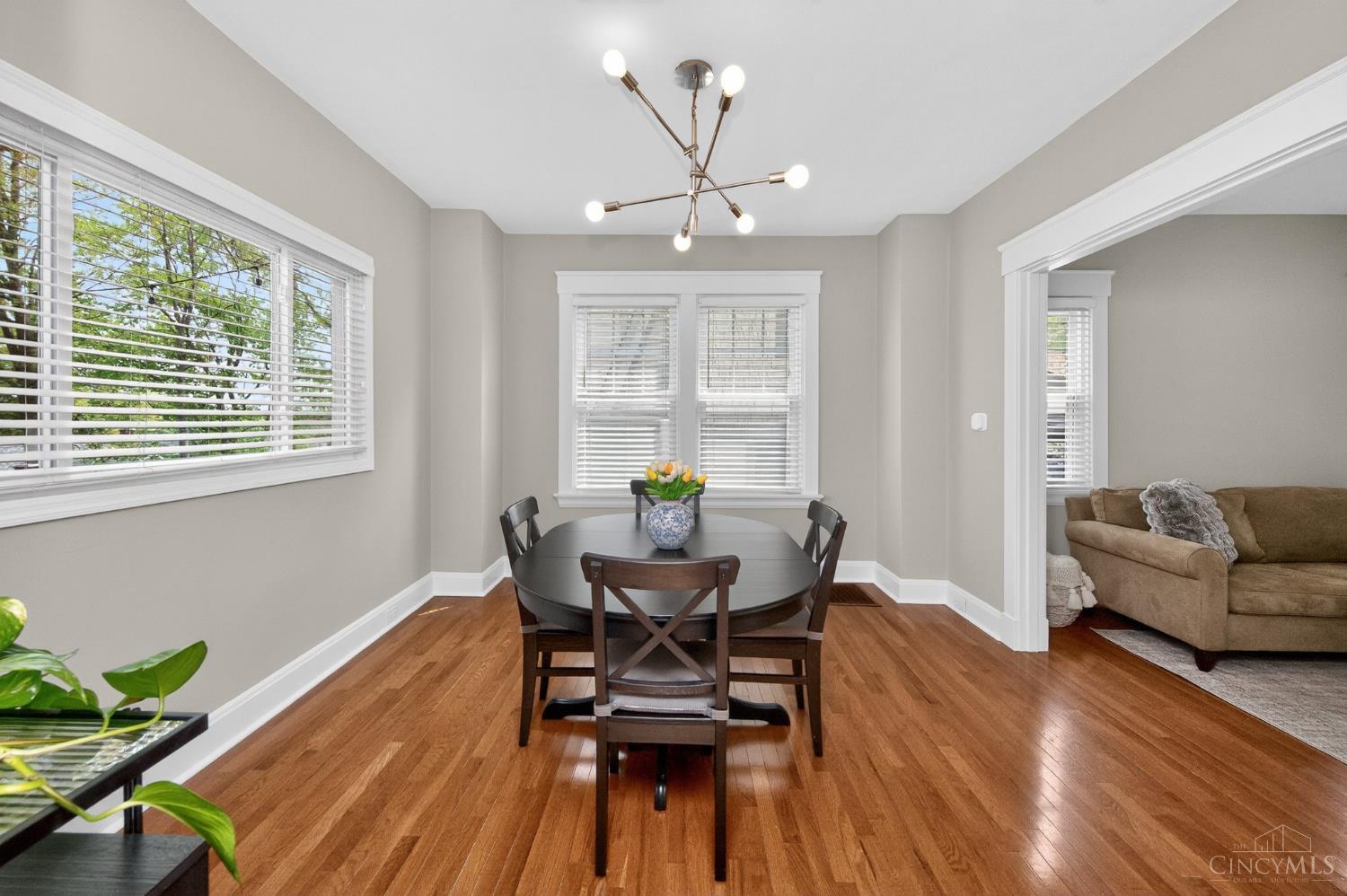 3616 Parkline Avenue