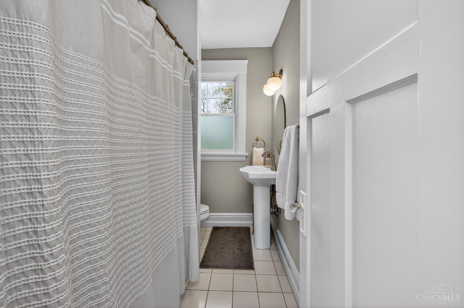 3616 Parkline Avenue