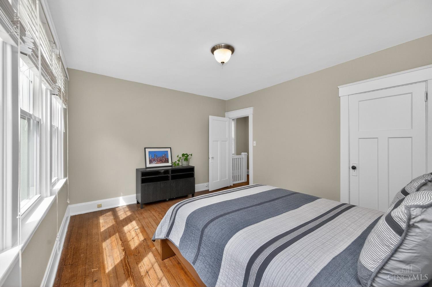 3616 Parkline Avenue