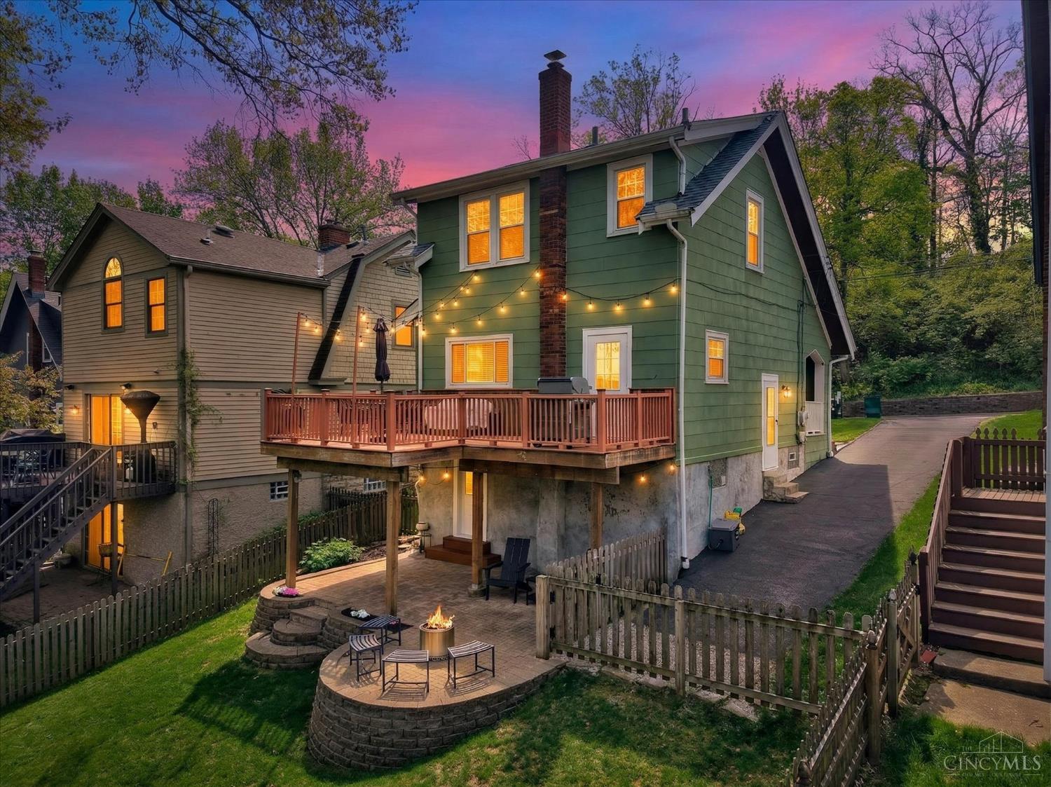 3616 Parkline Avenue