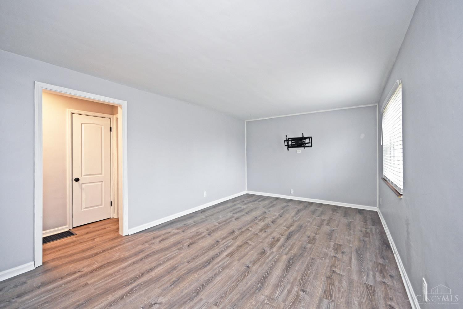 1378 Adams Road