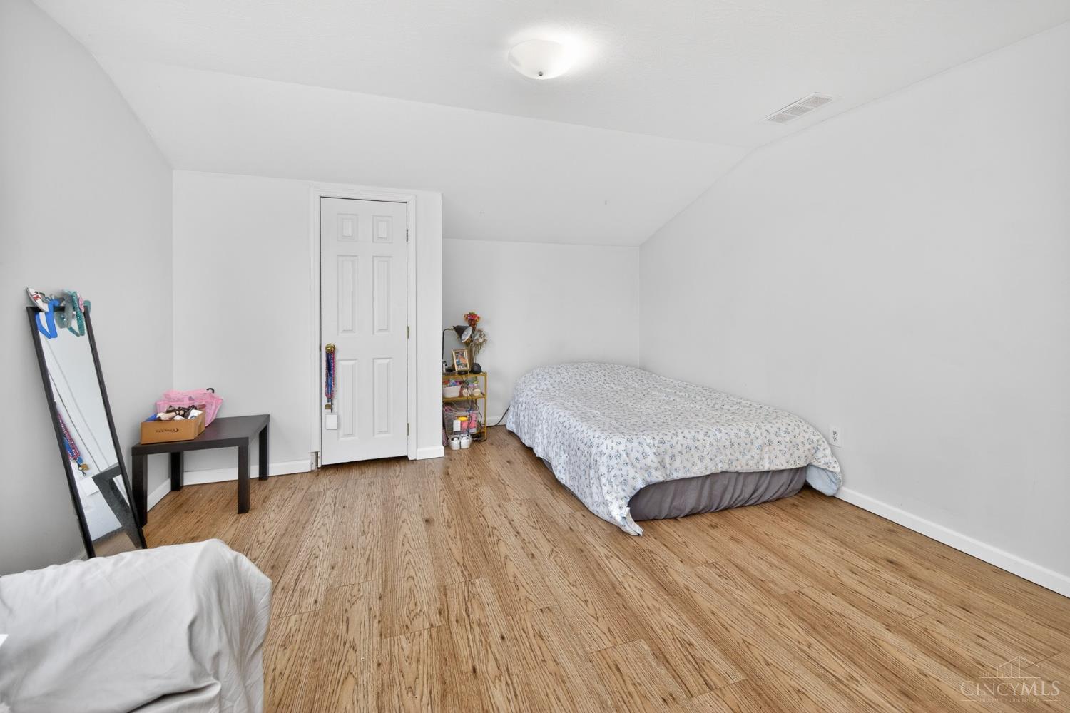 218 Heffron Circle