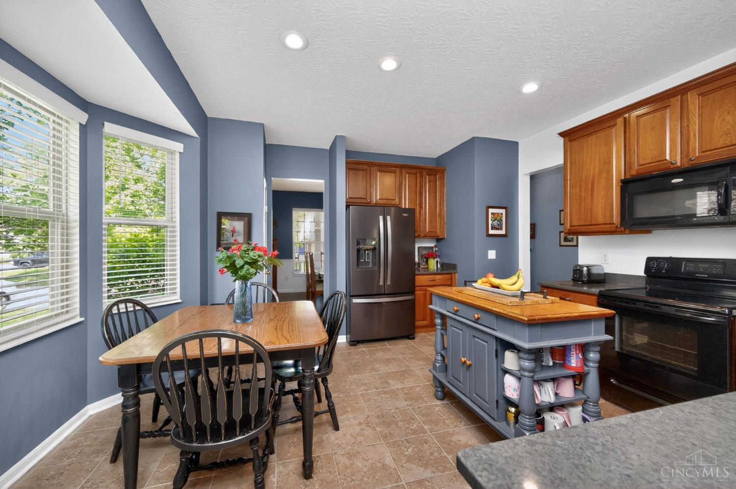218 Heffron Circle