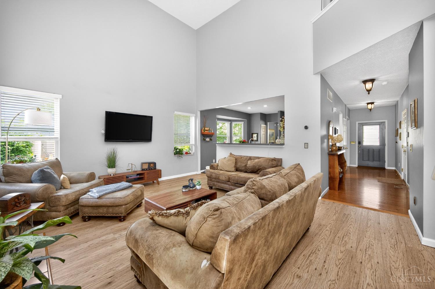 218 Heffron Circle