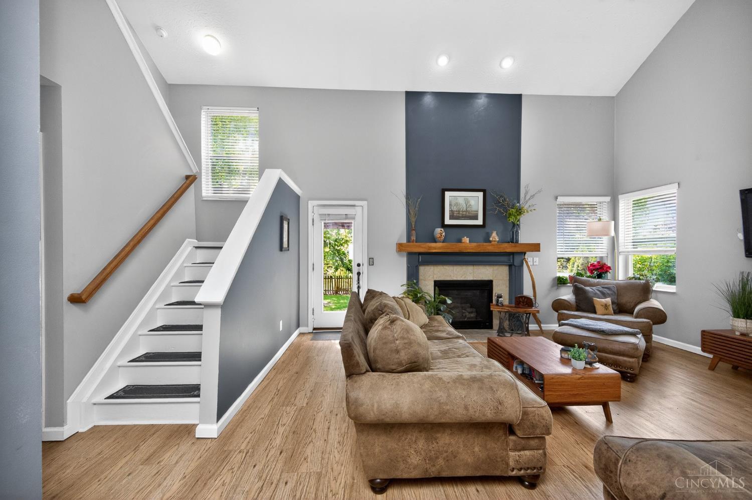 218 Heffron Circle