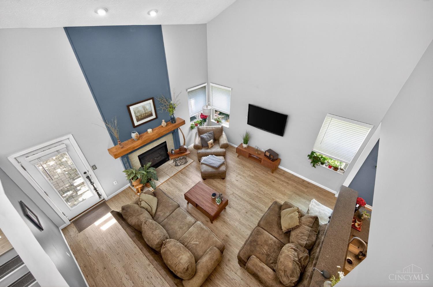 218 Heffron Circle