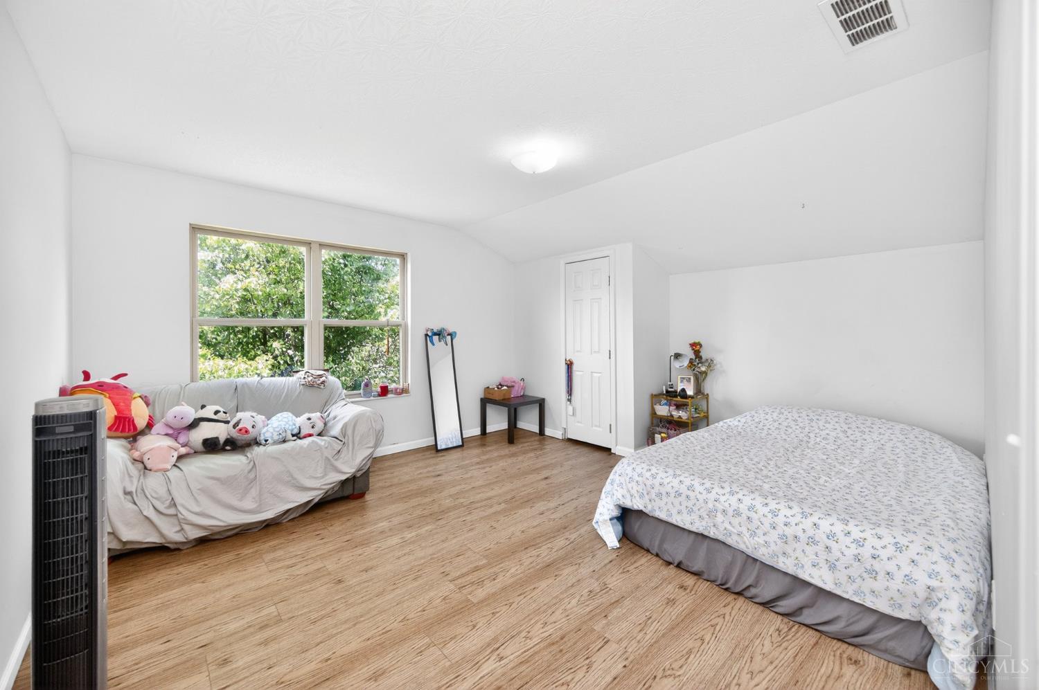 218 Heffron Circle