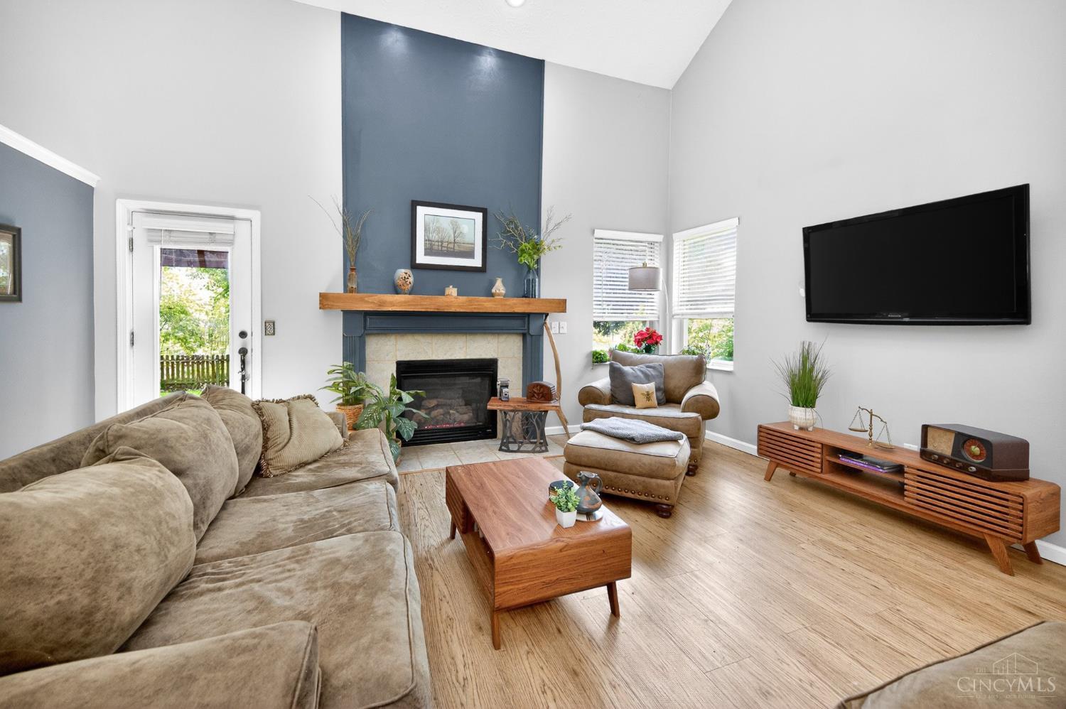 218 Heffron Circle