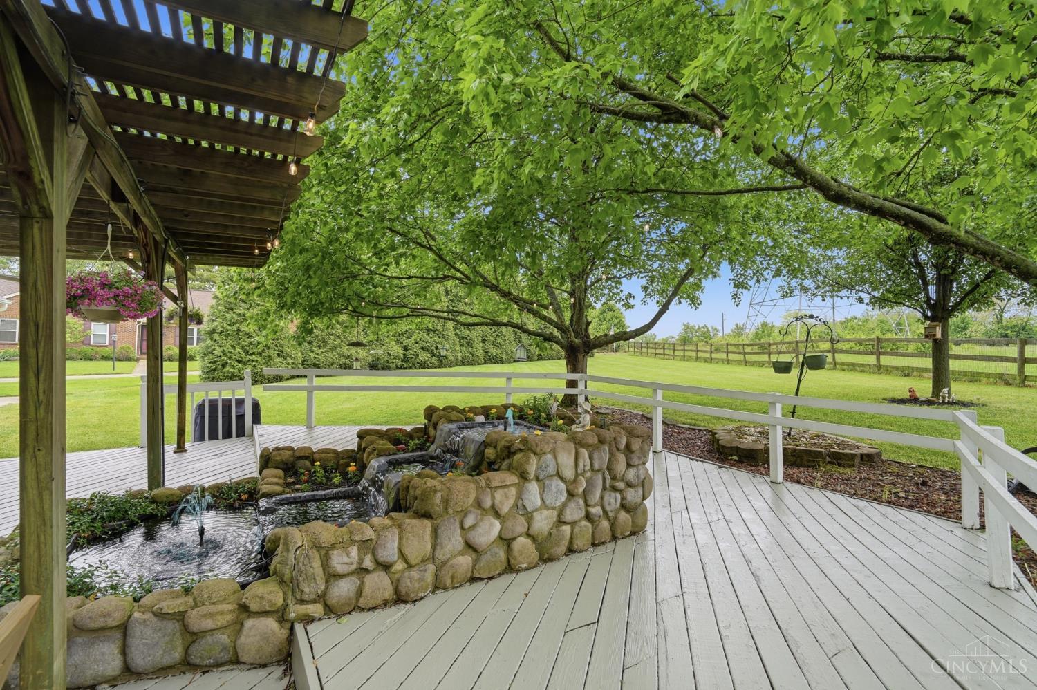 7808 Meadow Crest Court