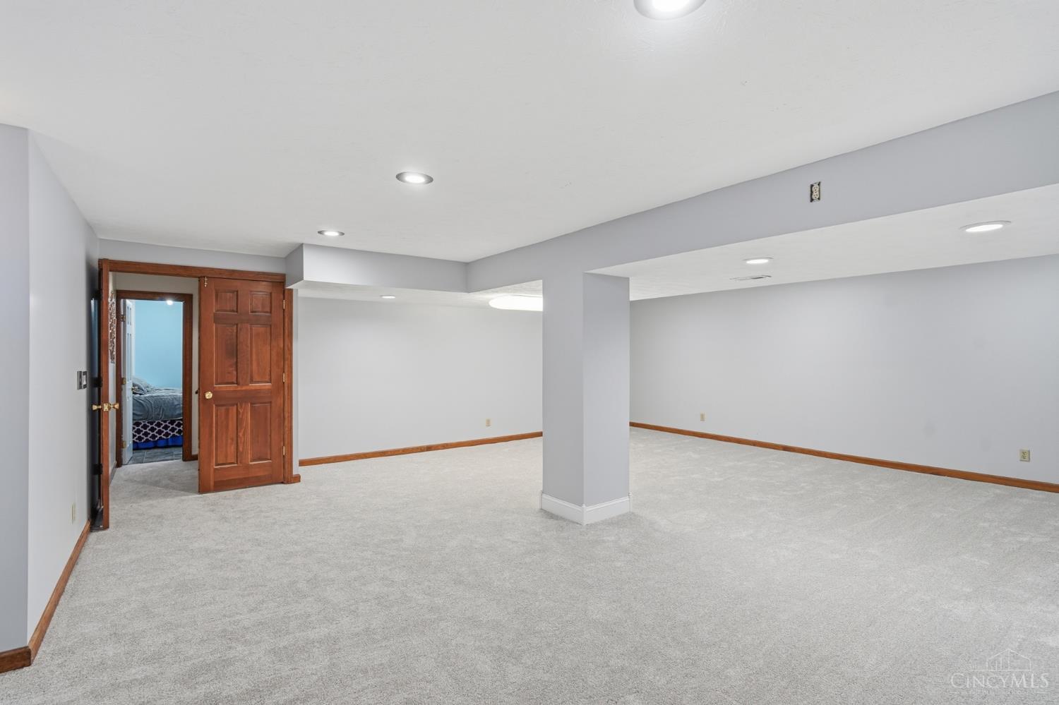 7808 Meadow Crest Court
