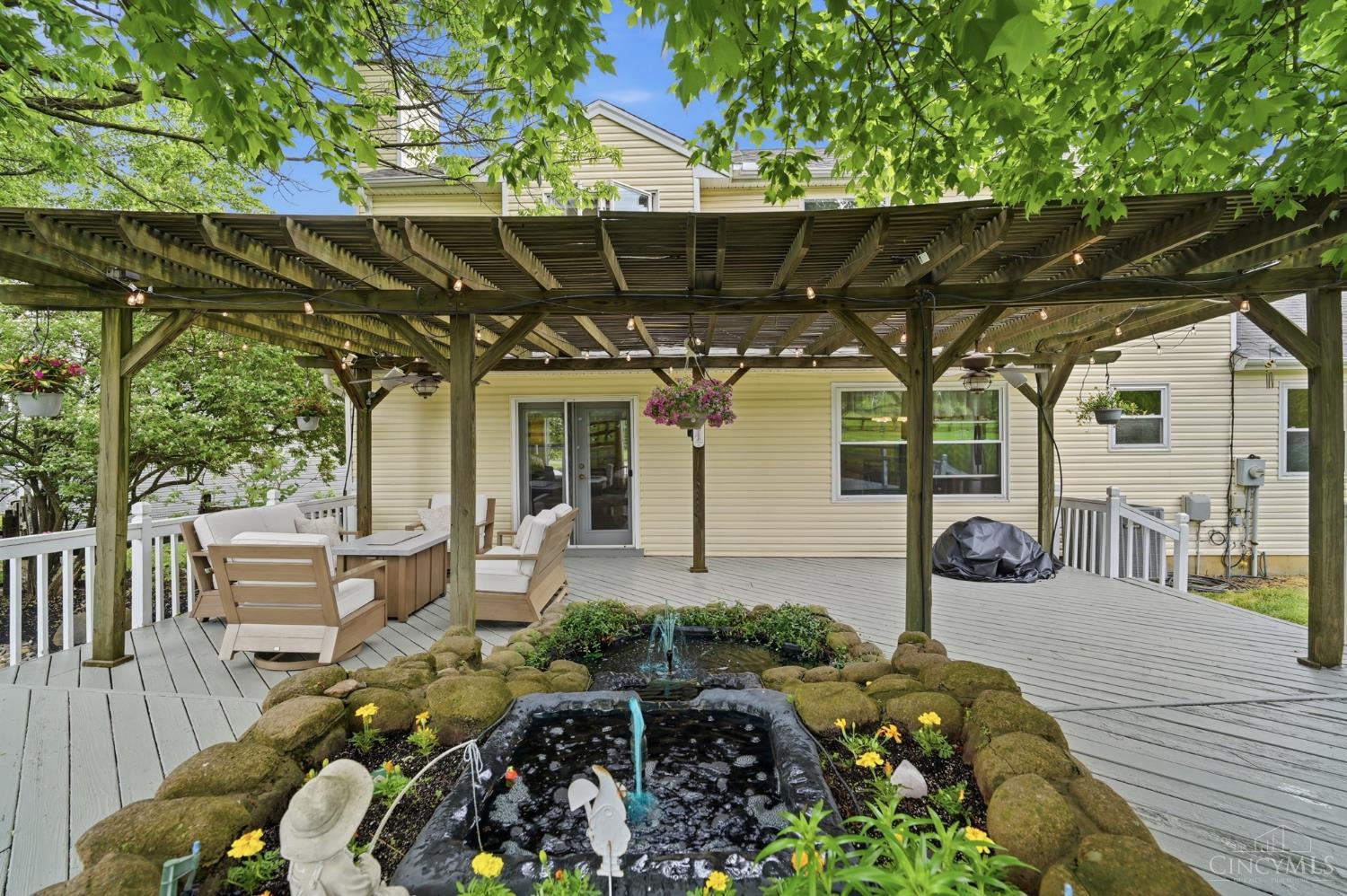 7808 Meadow Crest Court
