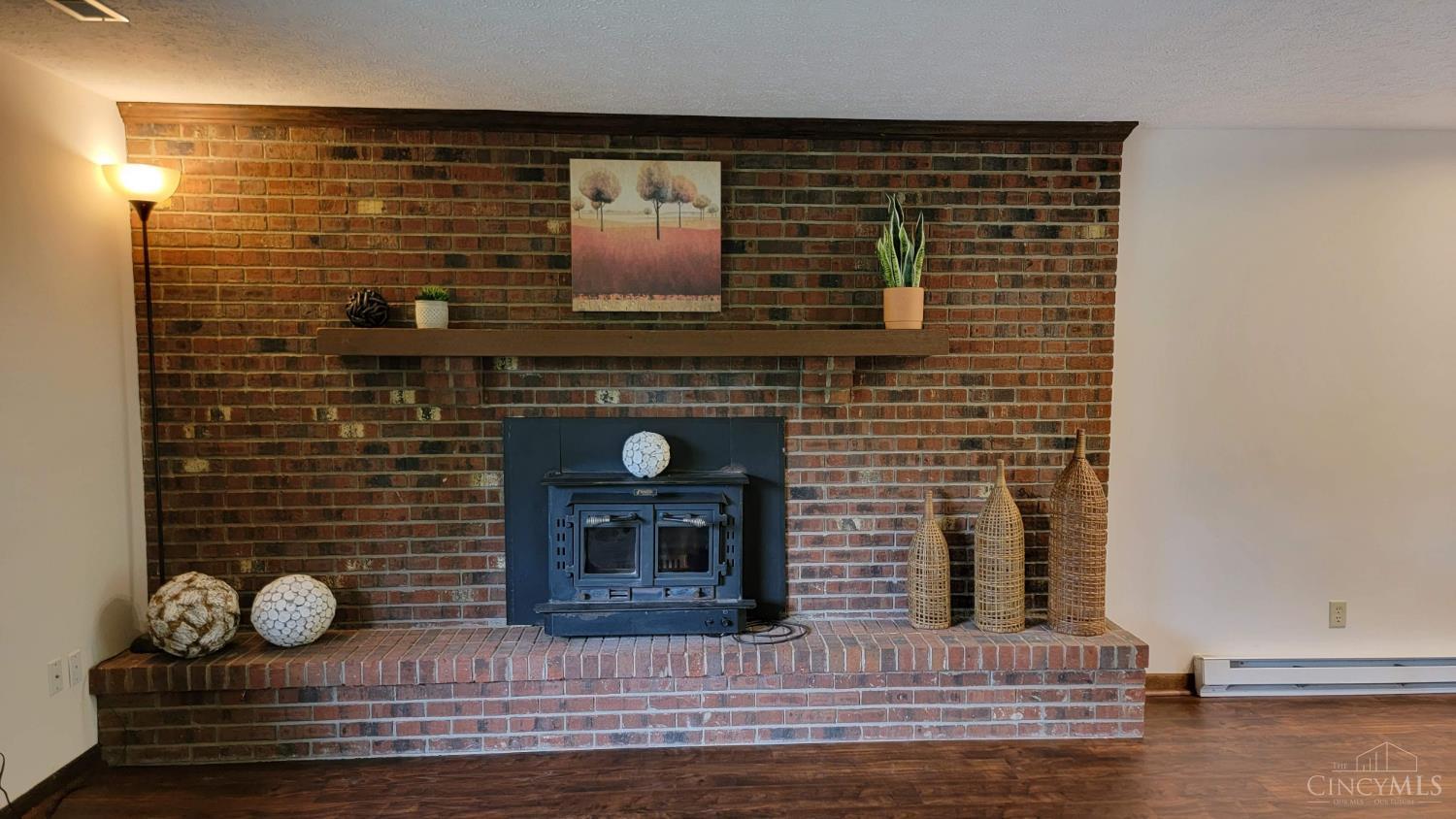 646 Lorelei Drive