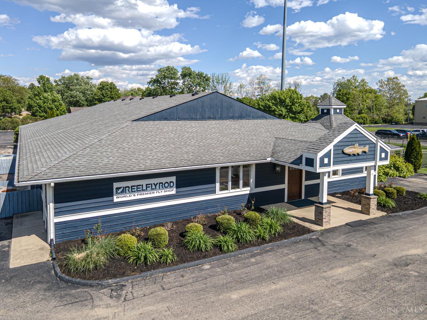 1908 N Lakeman Drive