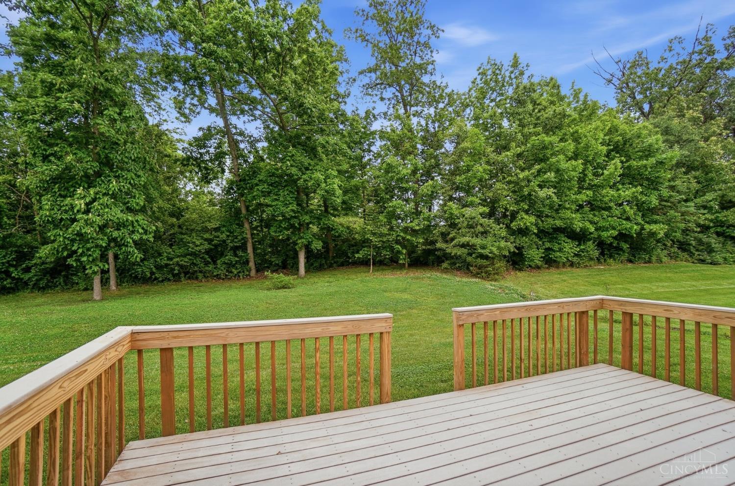 6211 Avebury Court