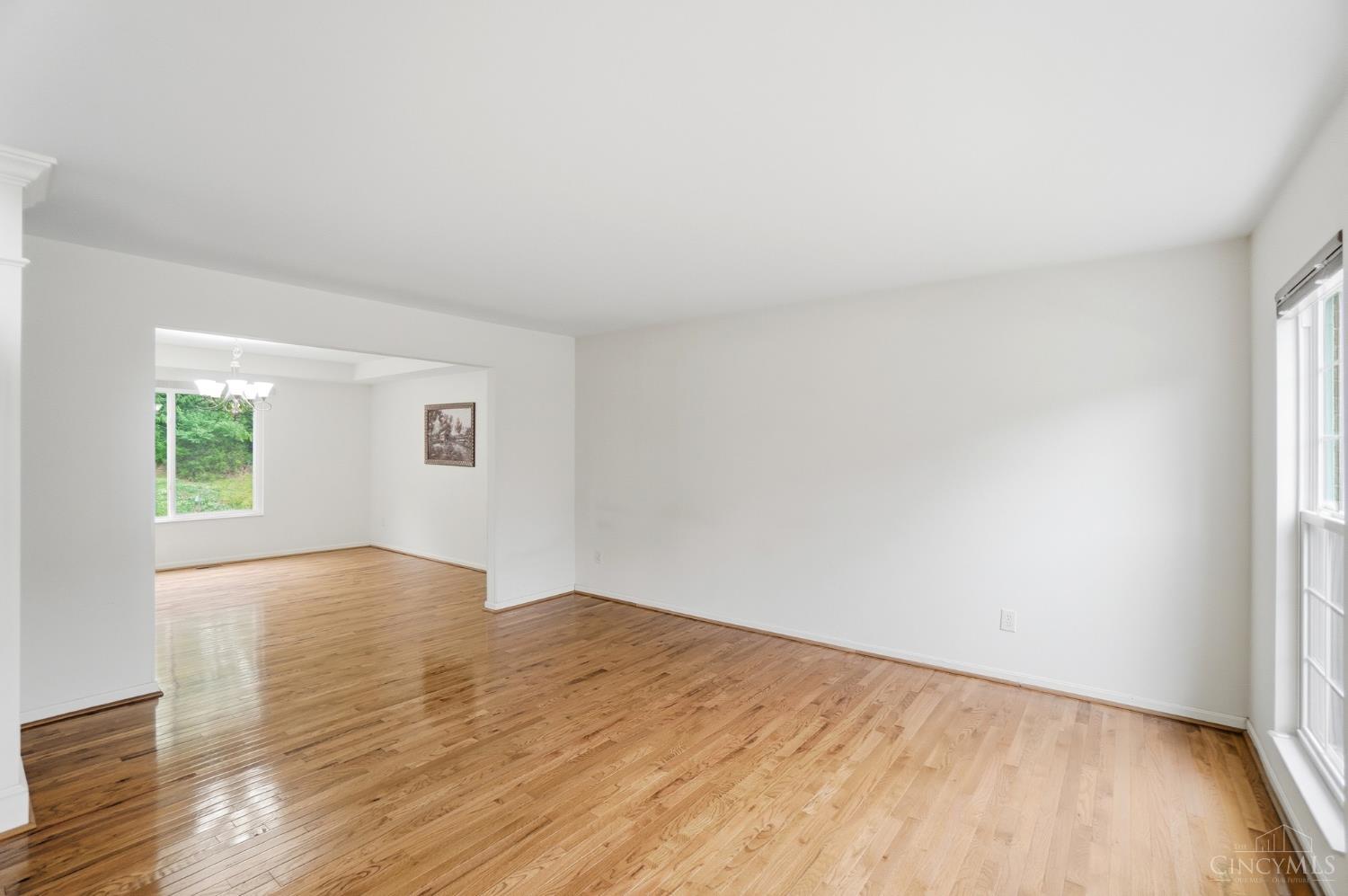 6211 Avebury Court