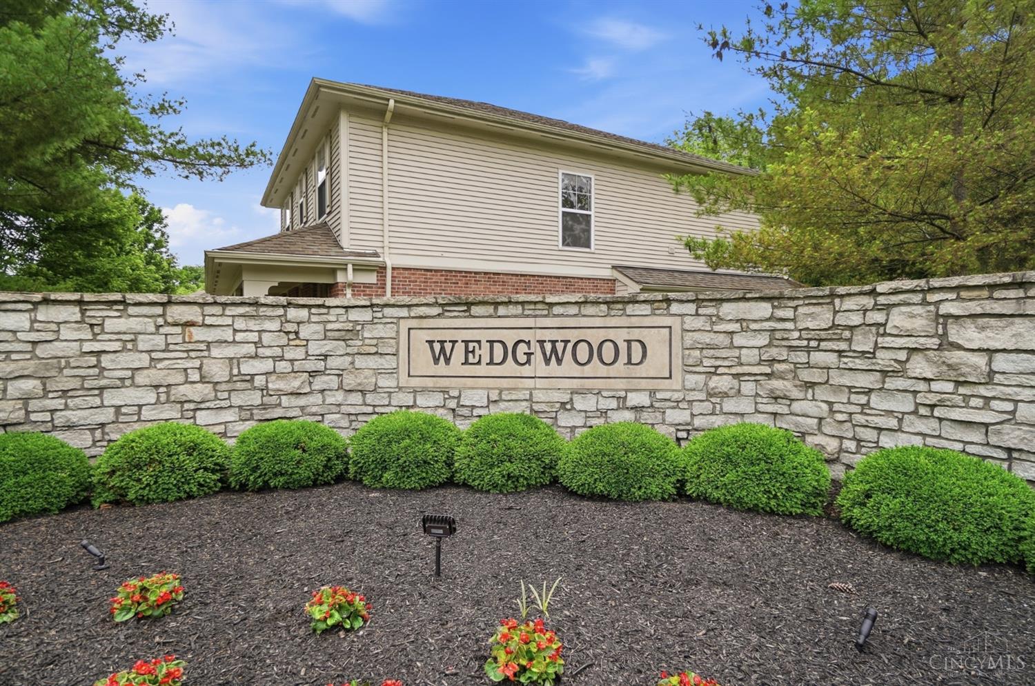 6211 Avebury Court