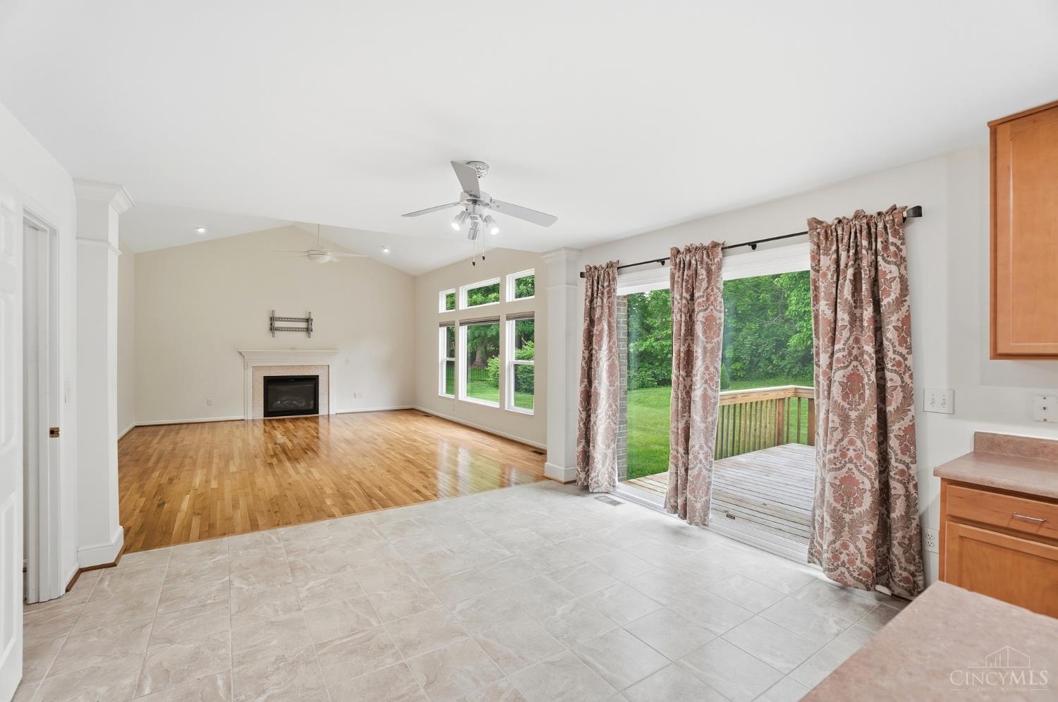 6211 Avebury Court