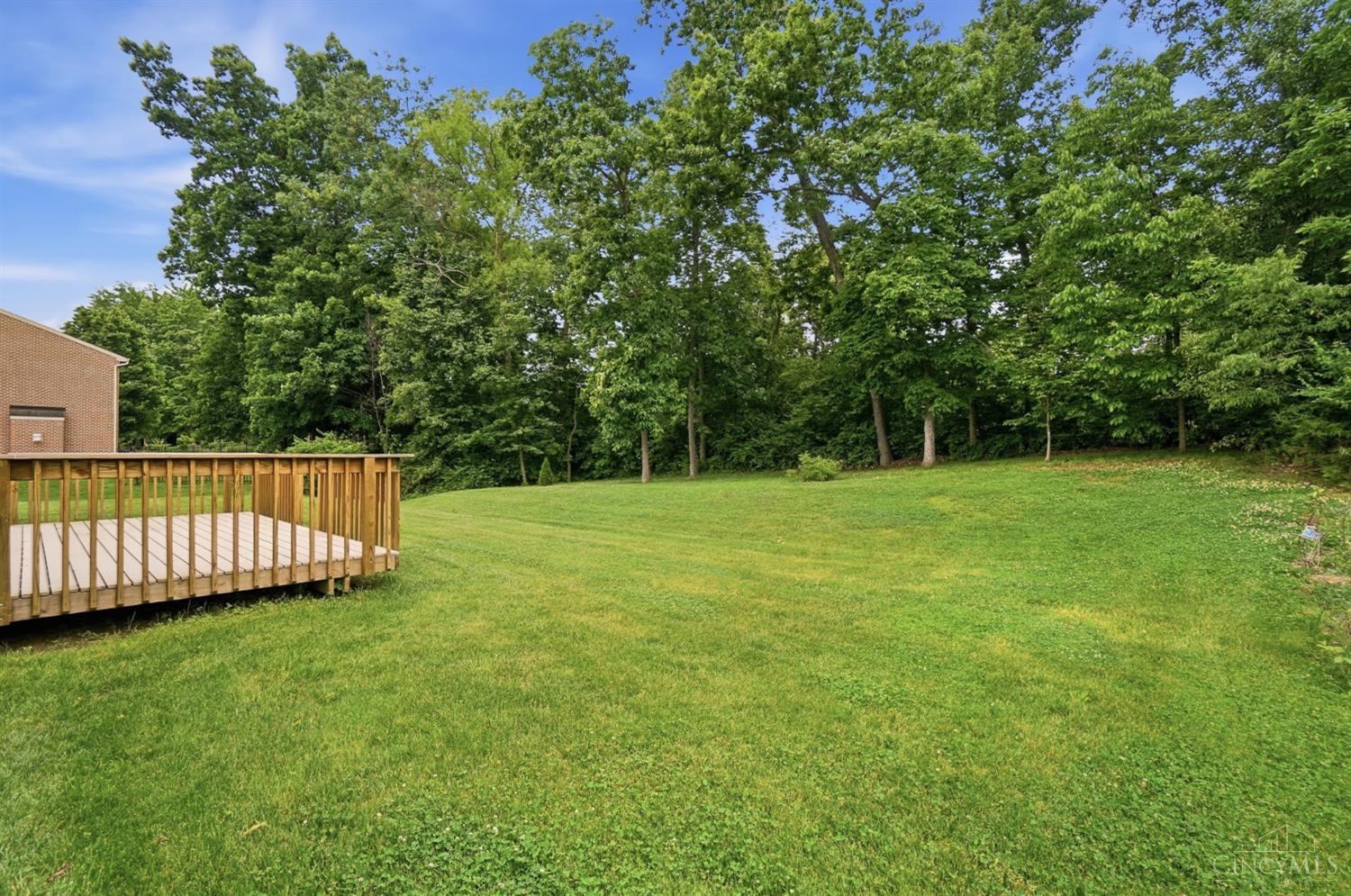 6211 Avebury Court