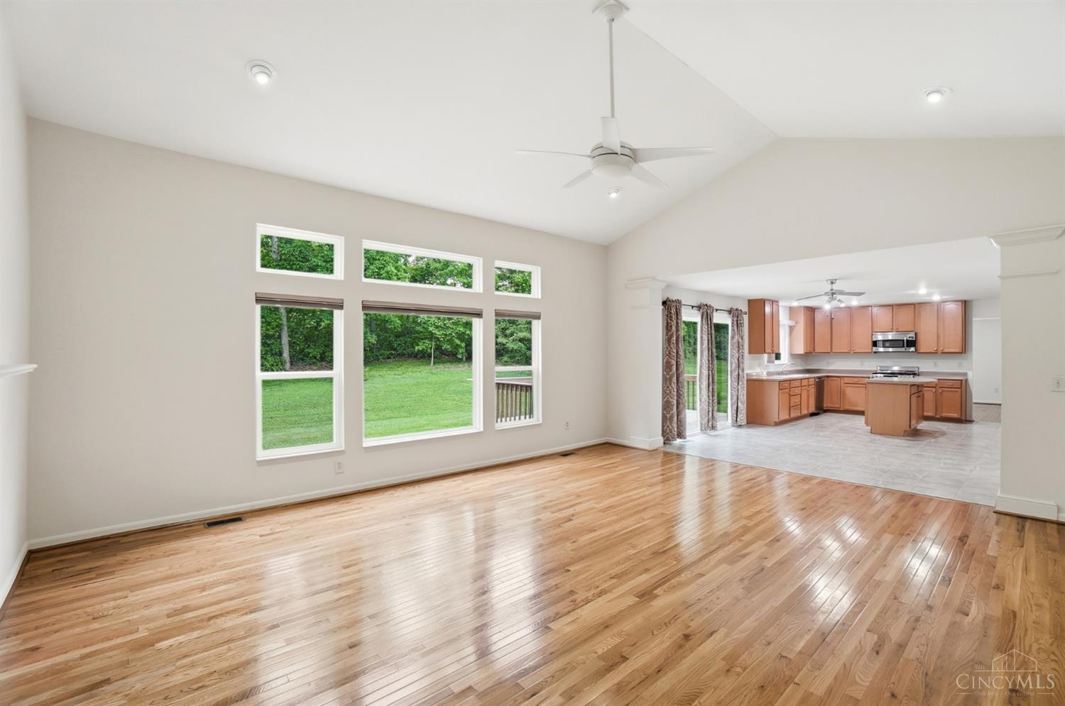 6211 Avebury Court
