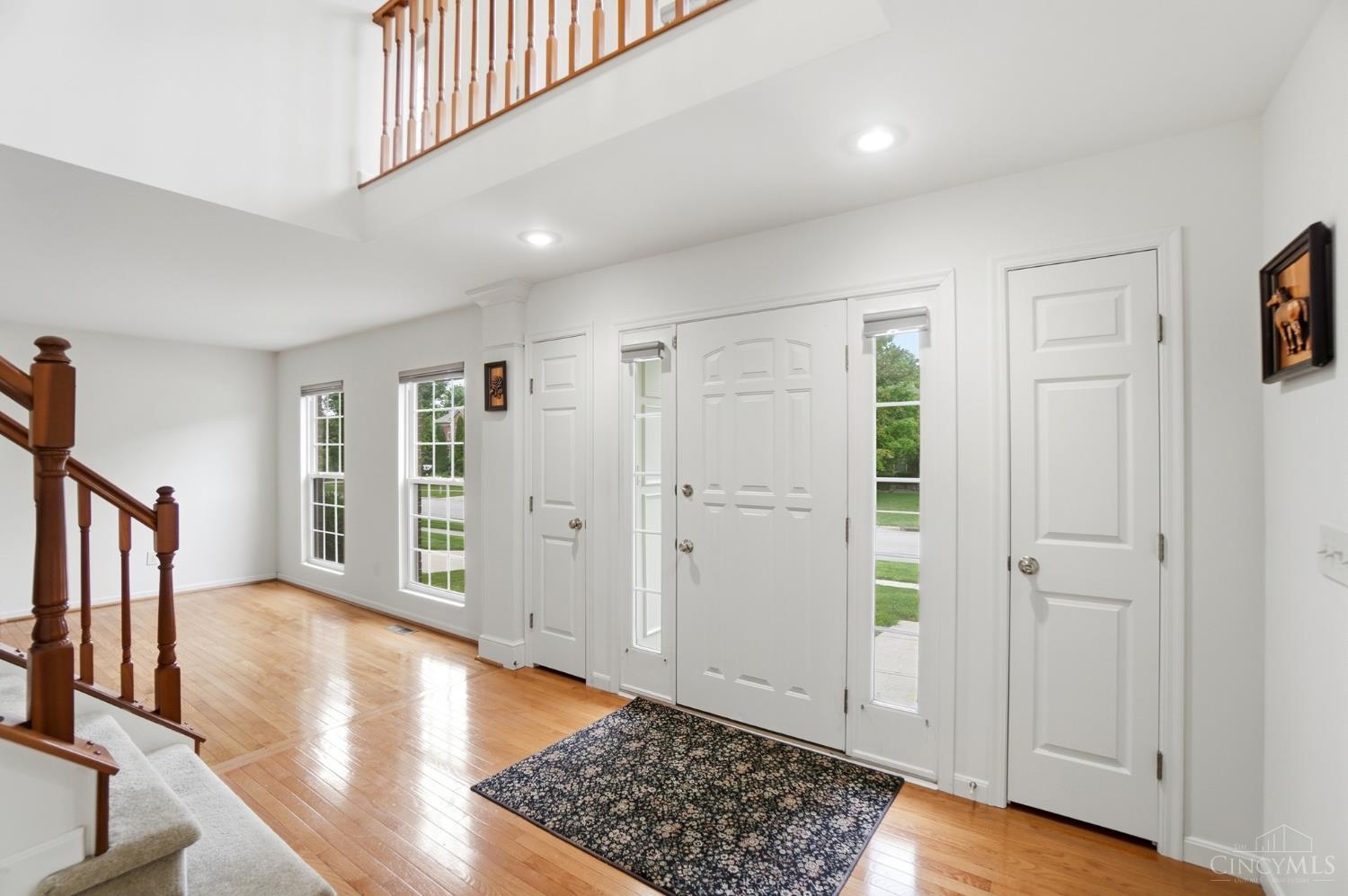 6211 Avebury Court