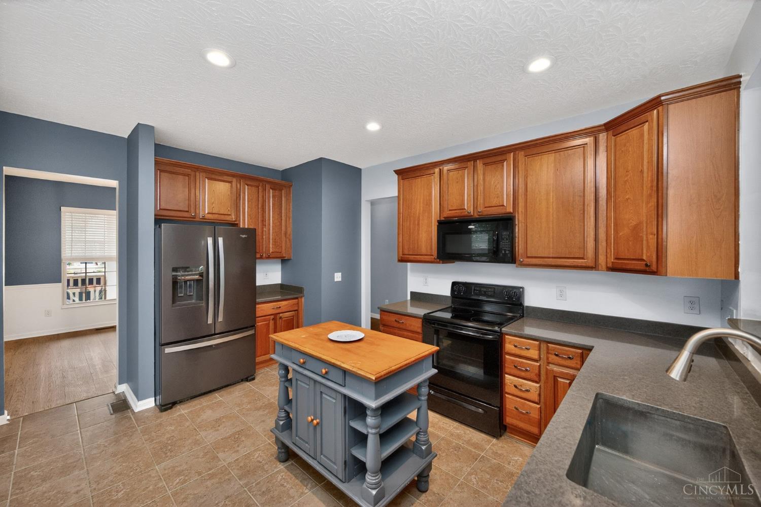 218 Heffron Circle