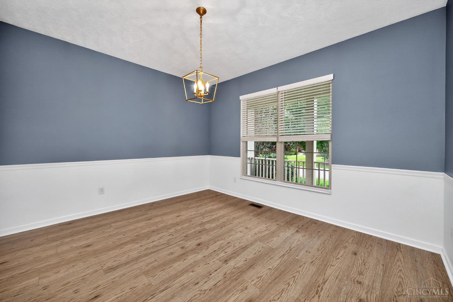 218 Heffron Circle