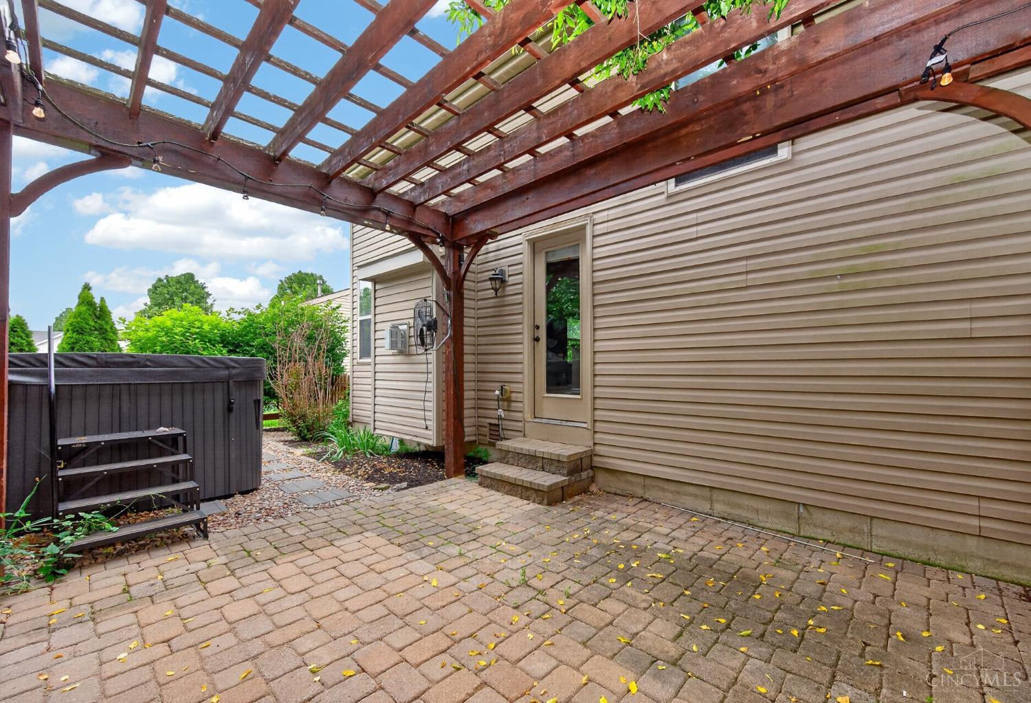 218 Heffron Circle