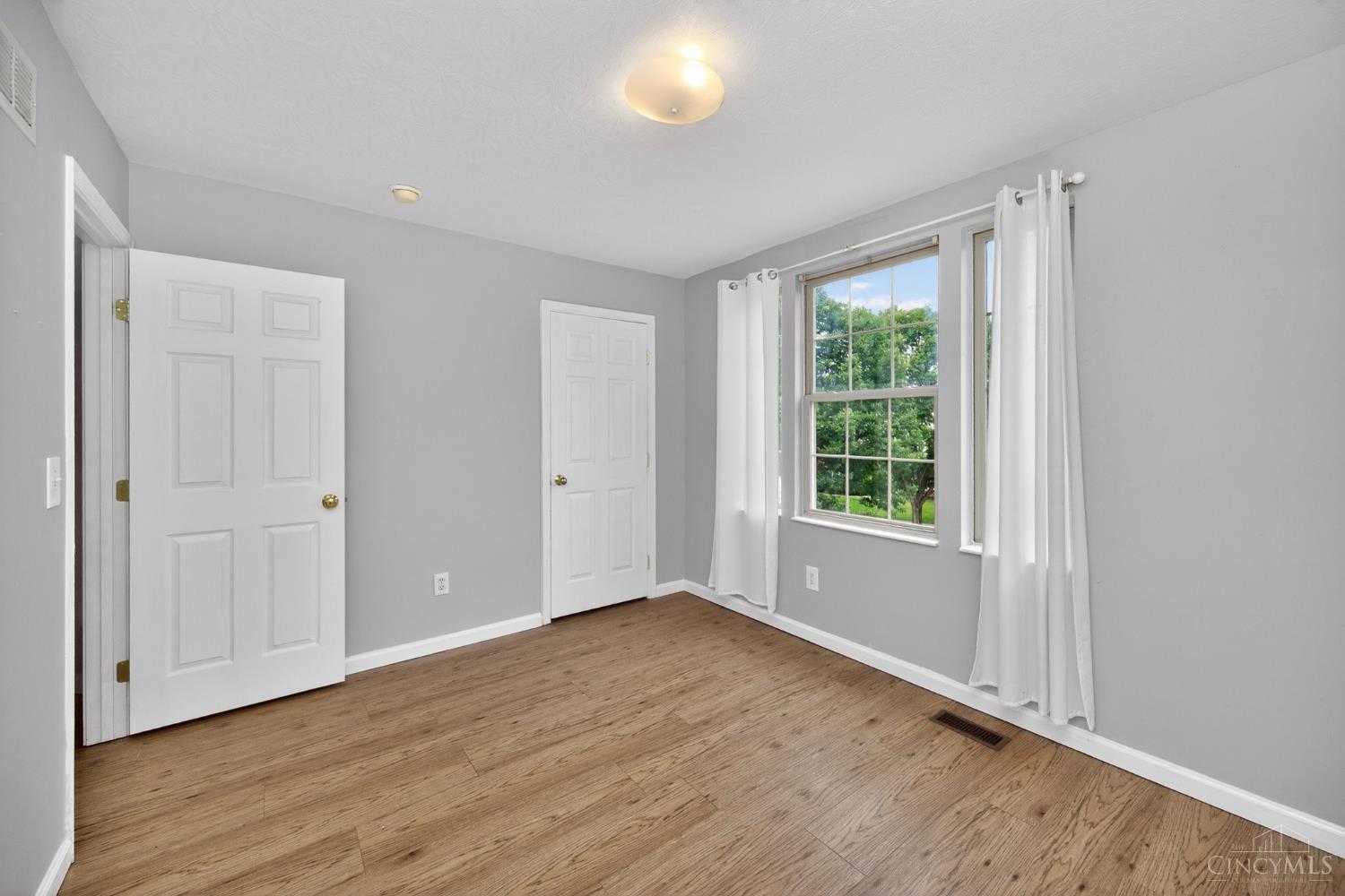 218 Heffron Circle