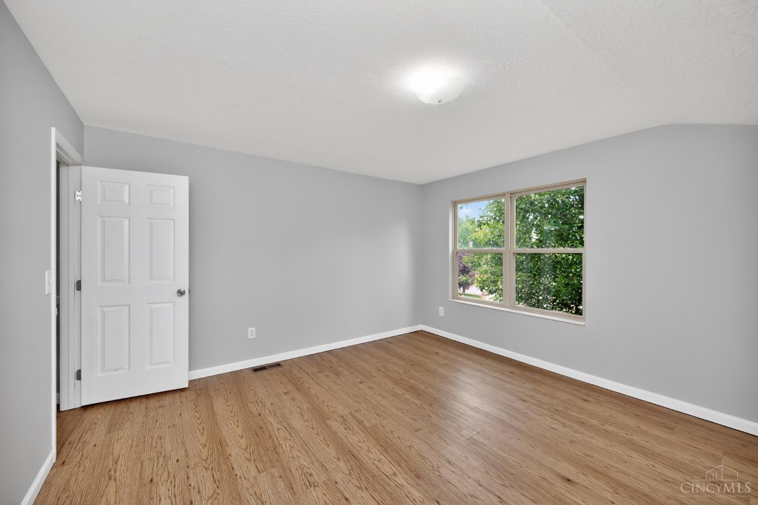 218 Heffron Circle