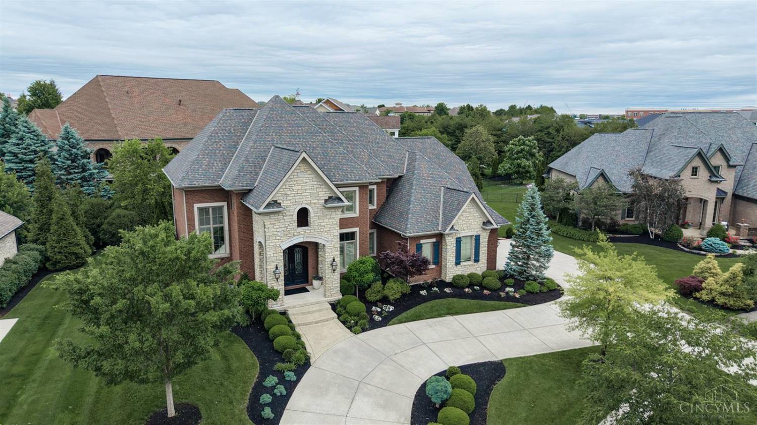 8880 Bayside Court