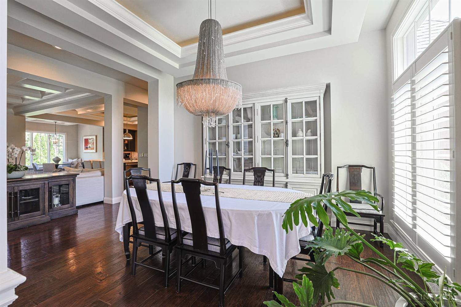 8880 Bayside Court