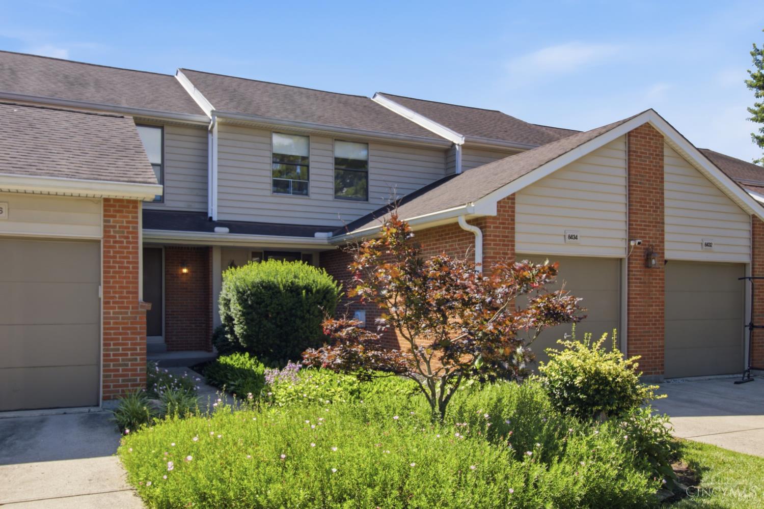 8434 Island Pines Place