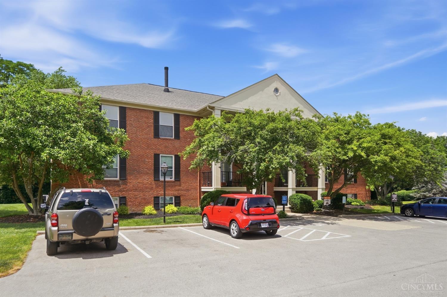 5889 Hanley Close 131