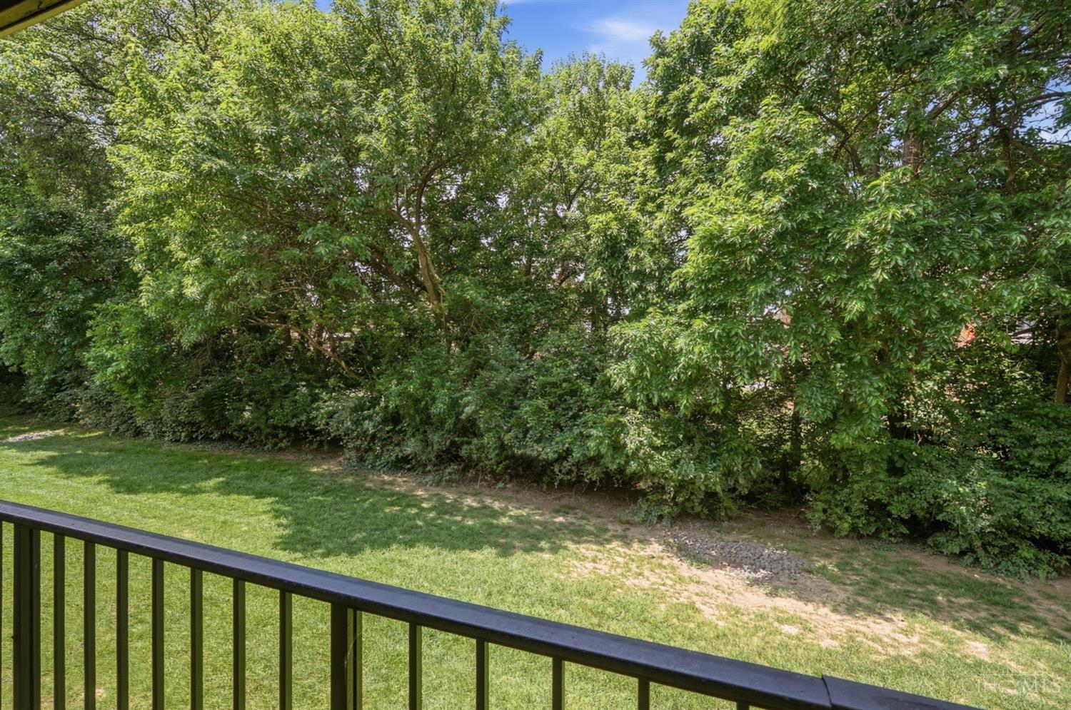5889 Hanley Close 131