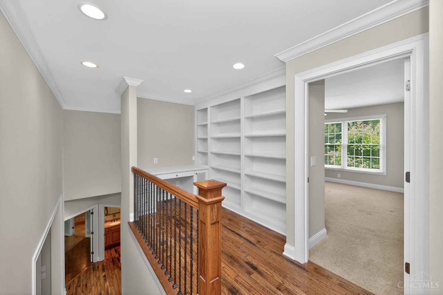 6607 Red Hawk Court