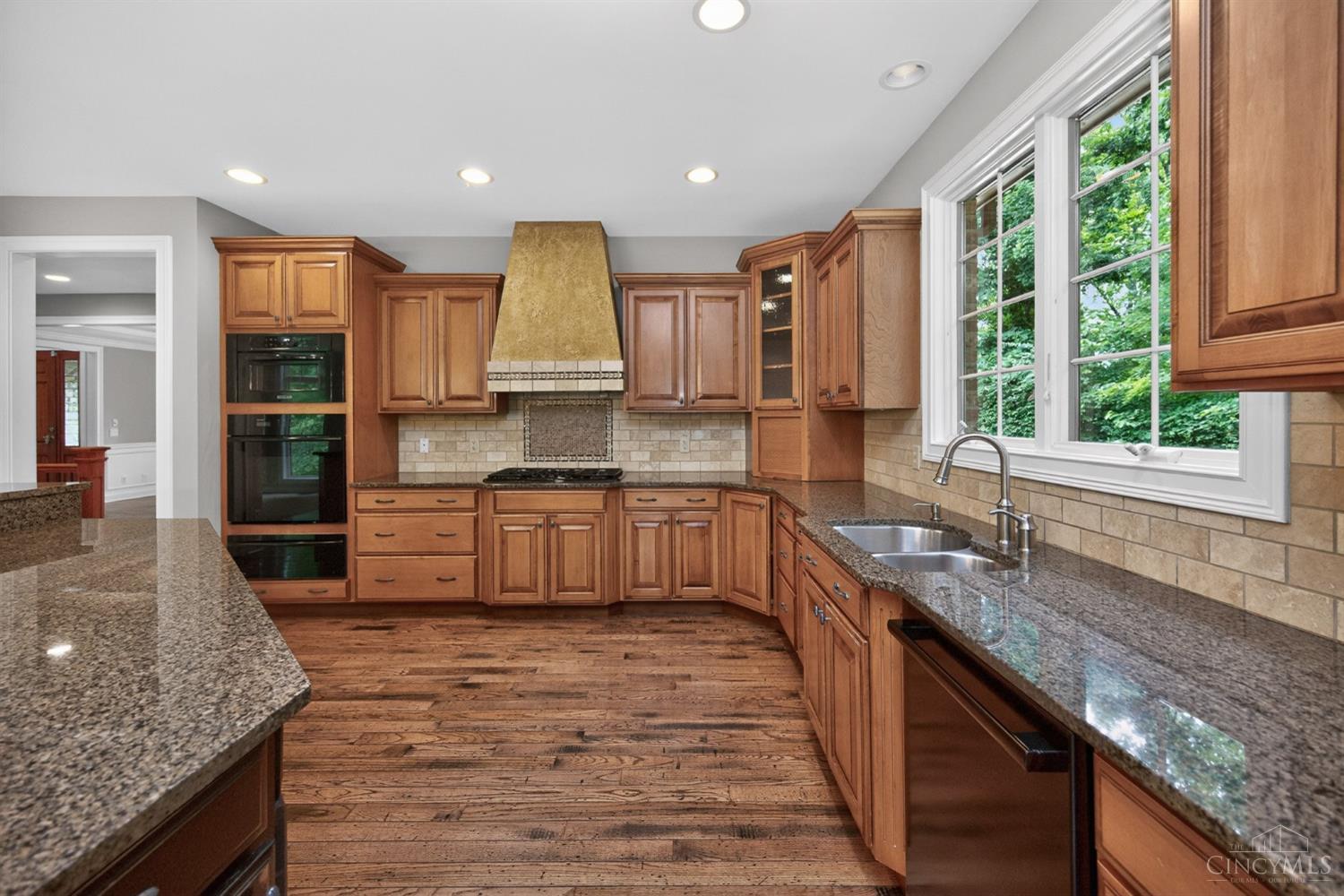 6607 Red Hawk Court