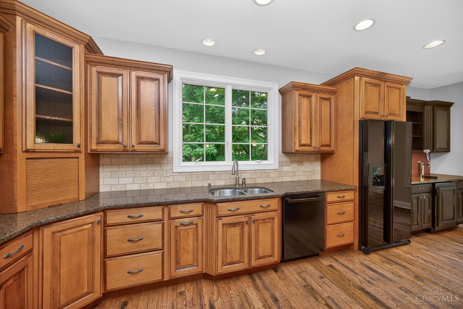 6607 Red Hawk Court