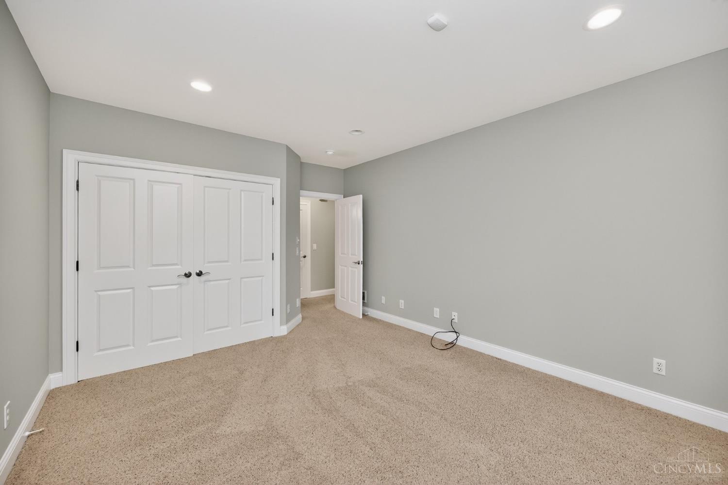 6607 Red Hawk Court