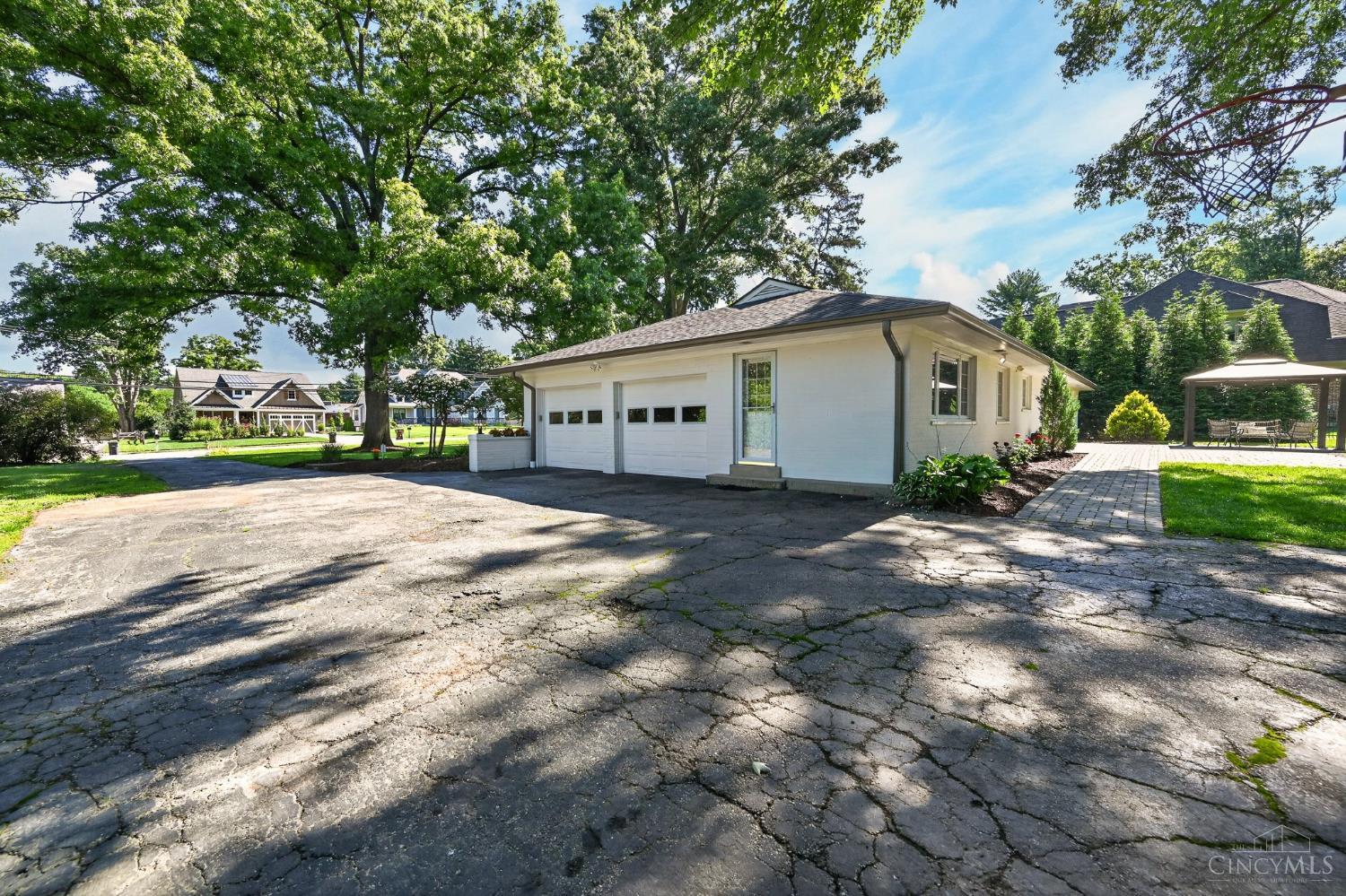 7995 Remington Road