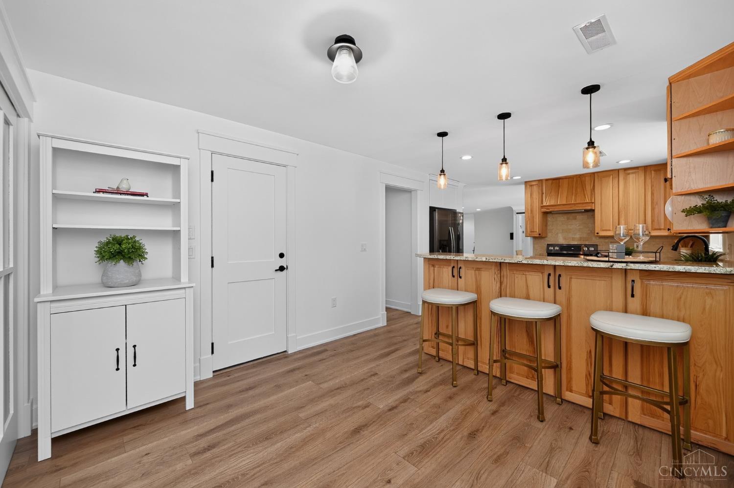 7995 Remington Road