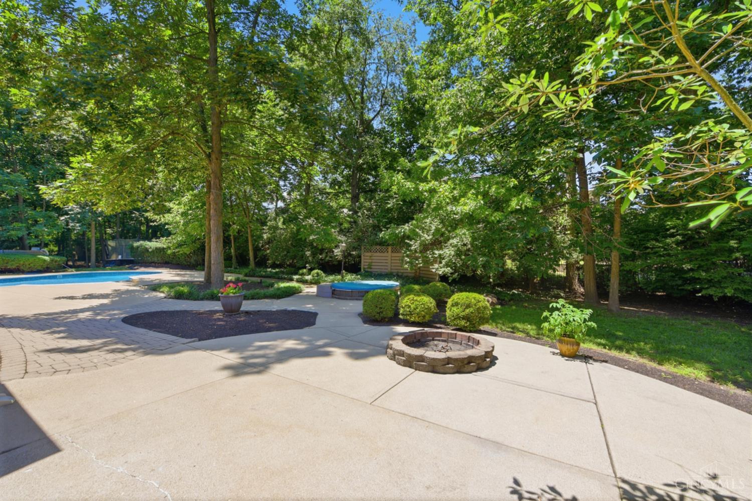 6538 Timbers Court